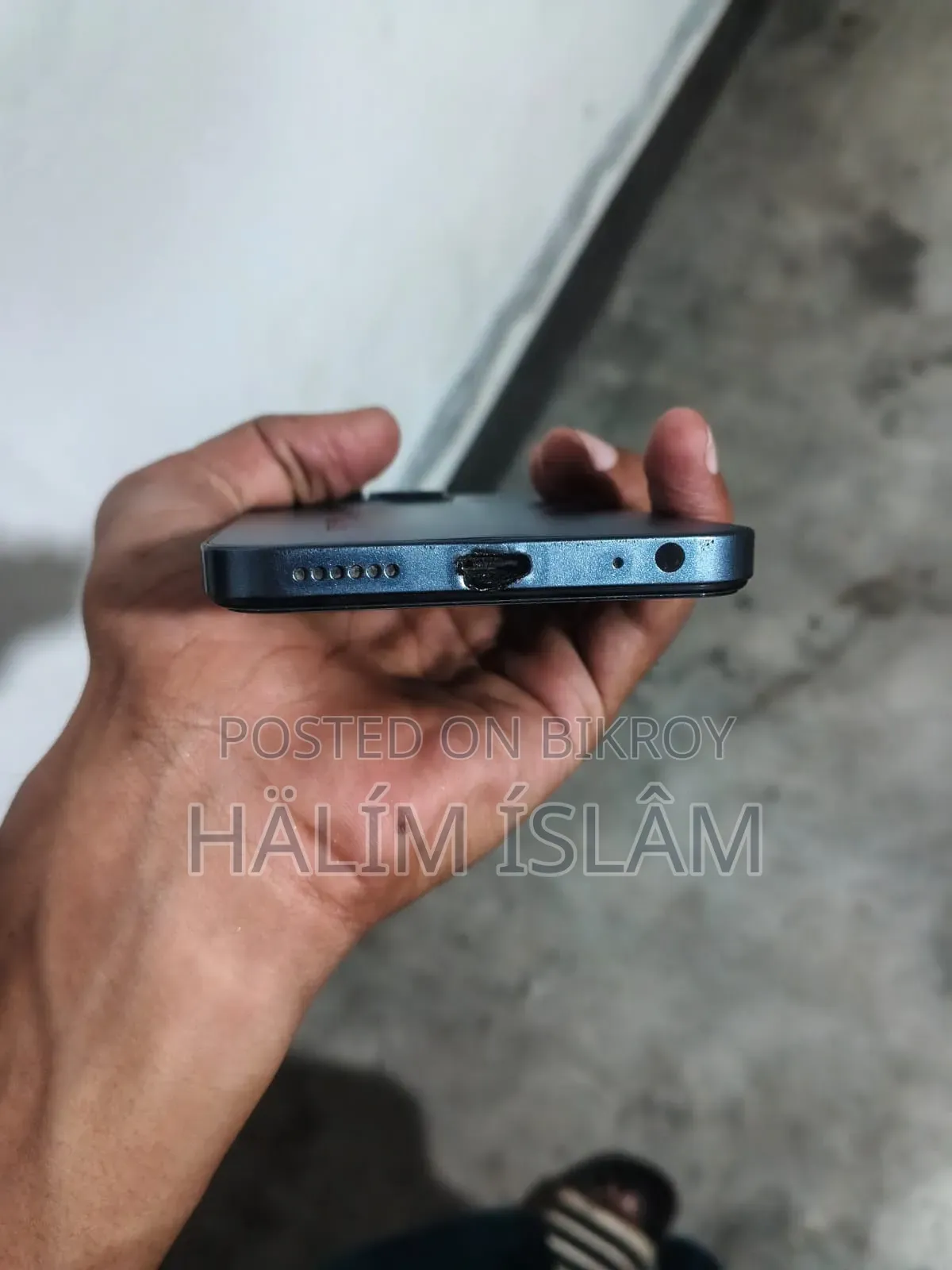 New Tecno Spark Go 2 128 GB Black