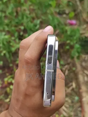 গুগল পিক্সেল ৯ প্রো এক্সএল ২৫৬ জিবি হোয়াইট