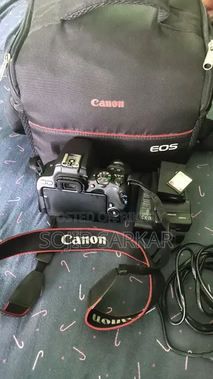 Canon 200d