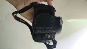 Canon 200d