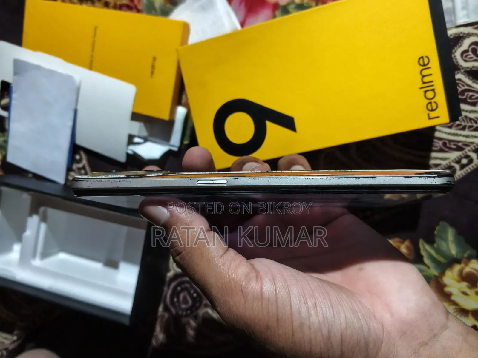 রিয়েলমি ৯ ১২৮ জিবি কমলা
