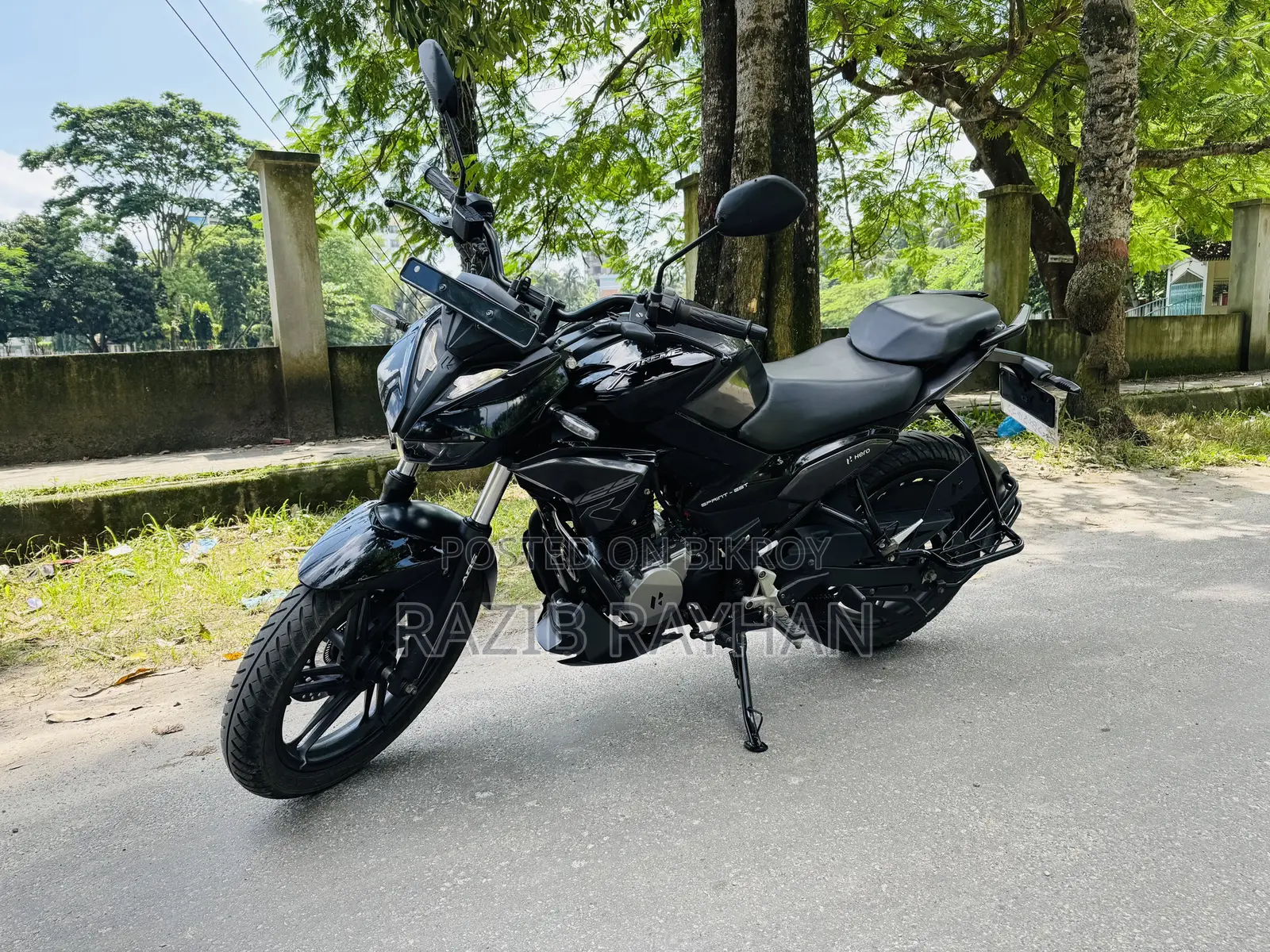 হিরো এক্সট্রিম ১২৫আর ২০২৫ ব্ল্যাক