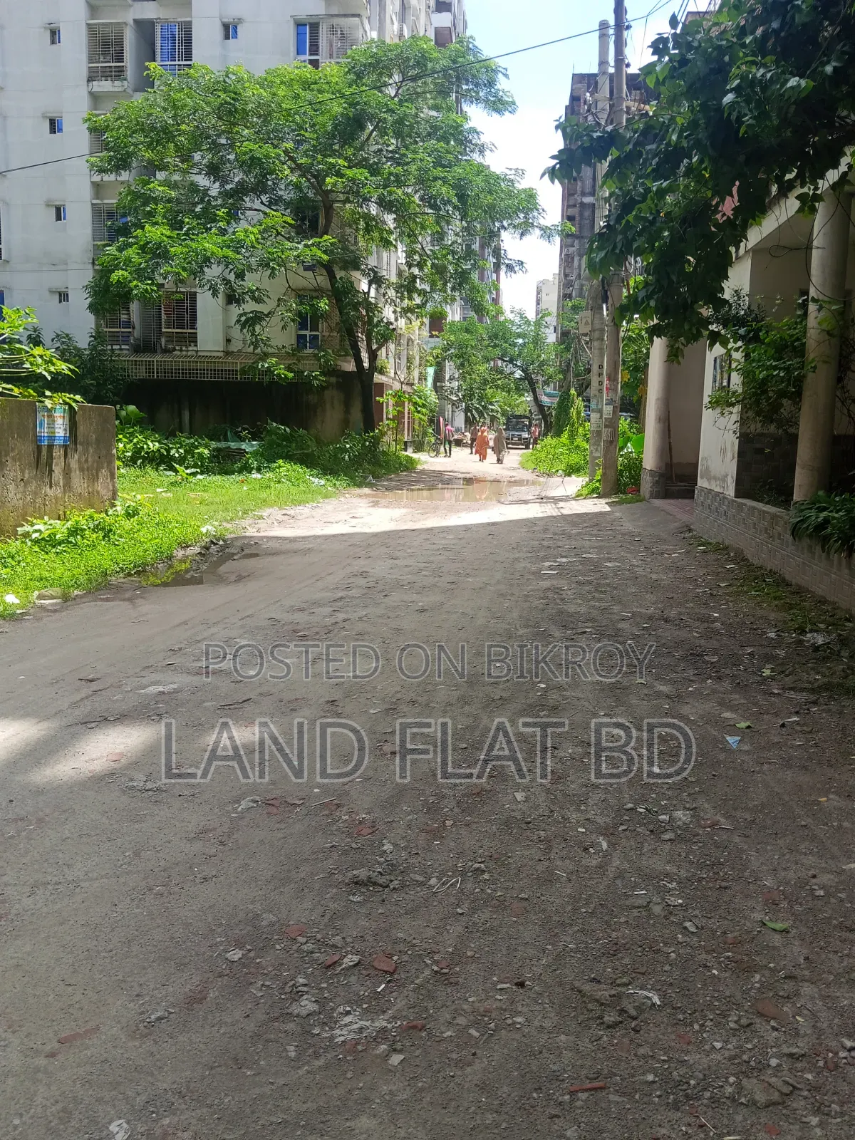 মি হানিফ, মোহাম্মদপুরে ৩ বেডরুমের অ্যাপার্টমেন্ট বিক্রয়
