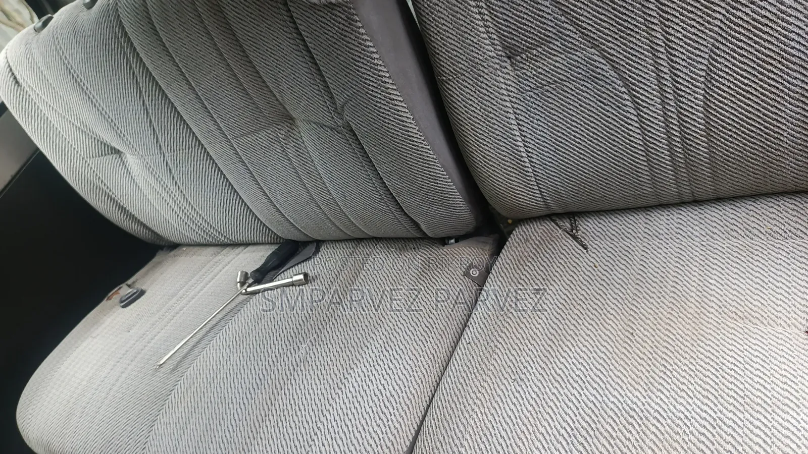 Toyota Noah 2.0 All-Wheel Drive (8 Seater) 2003 Silver