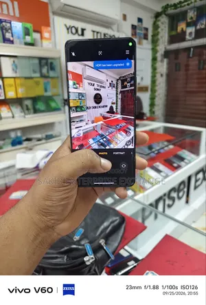 Oppo F27 Pro+ 256 GB Blue