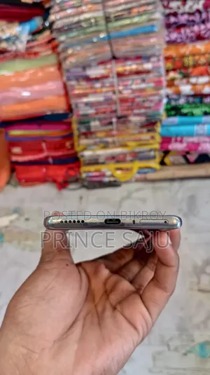 Tecno Camon 40 Pro 4G 256 GB Silver