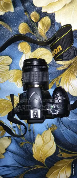 DSLR Camera