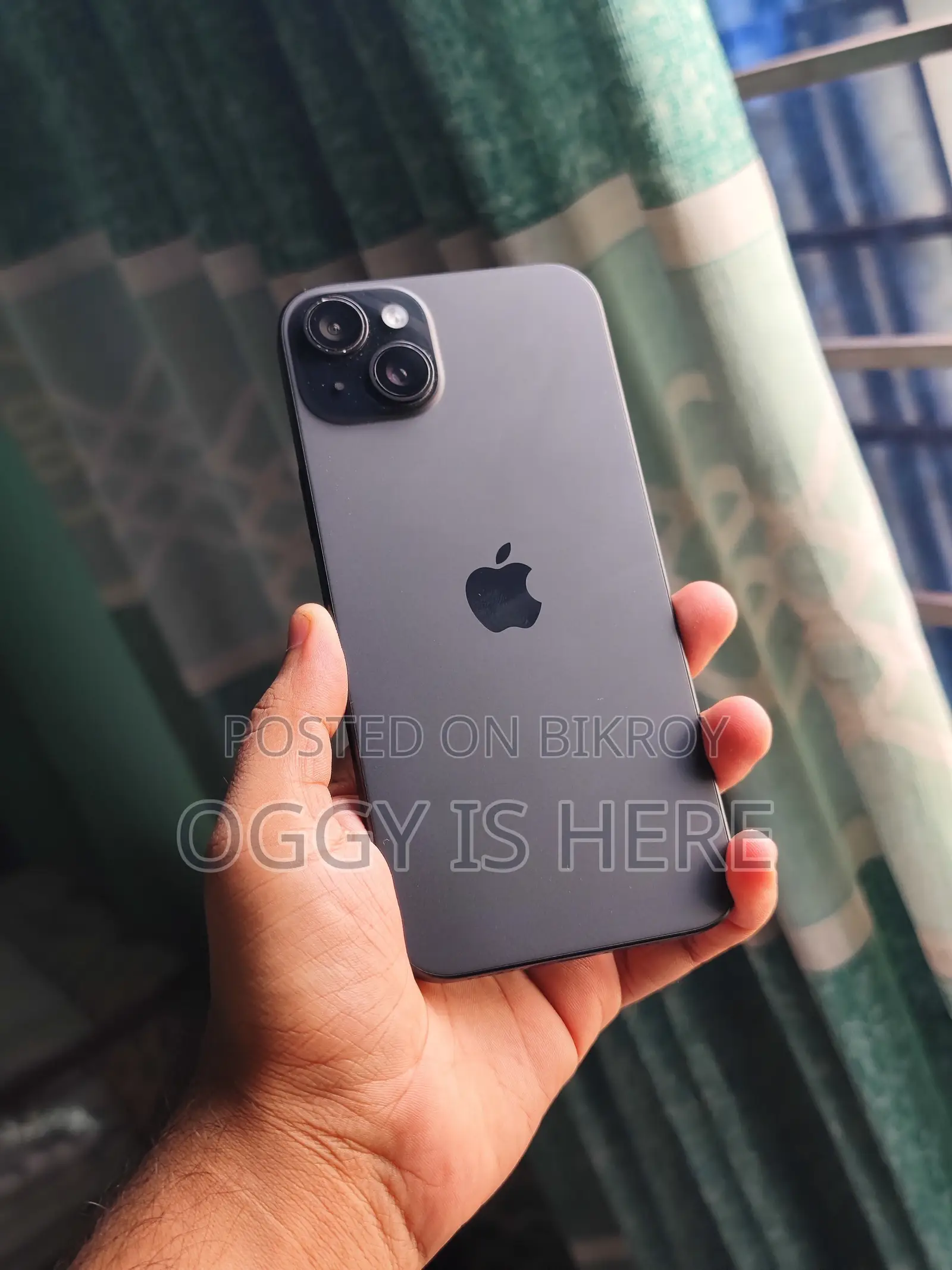 Apple iPhone 15 Plus 128 GB Black