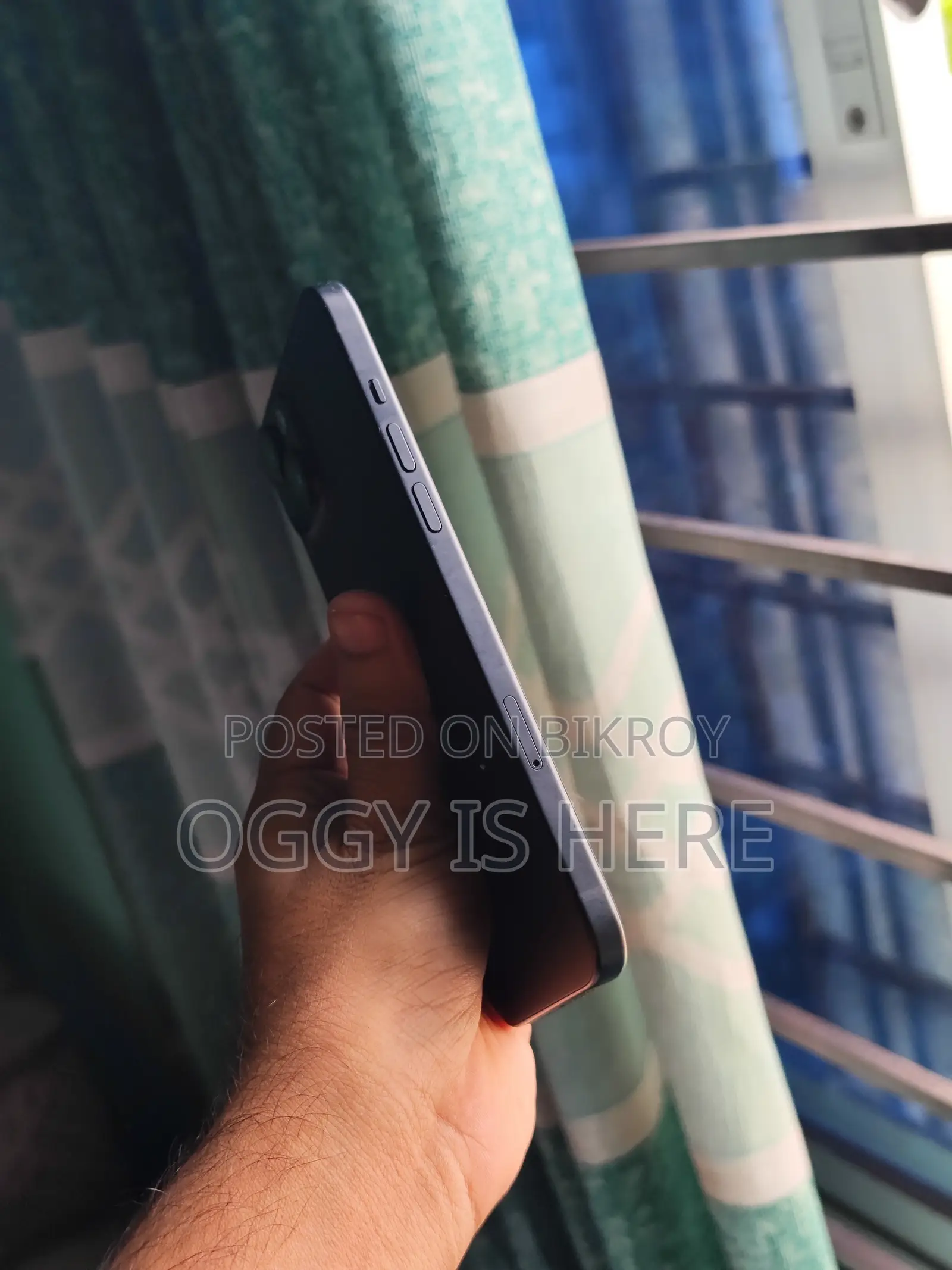 Apple iPhone 15 Plus 128 GB Black