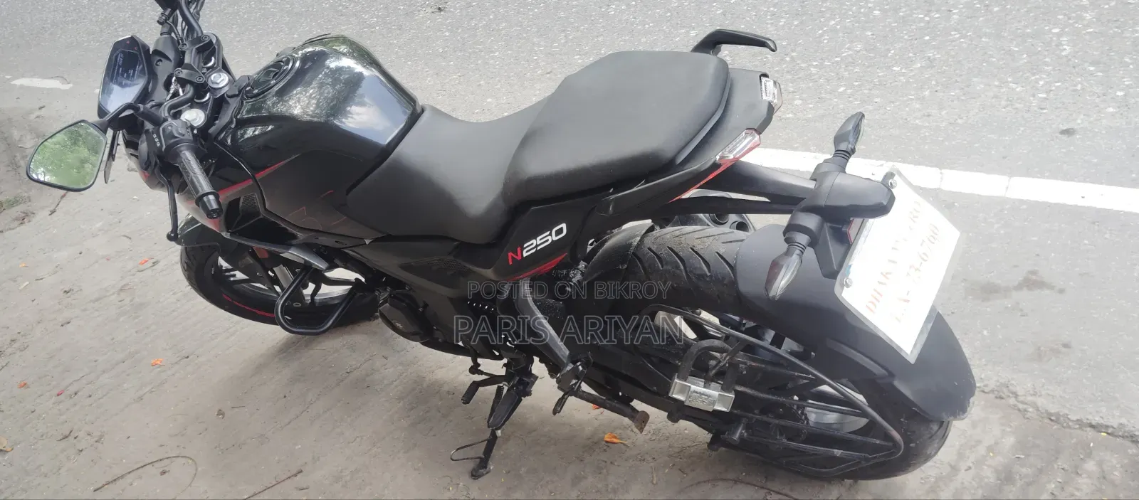 Bajaj Pulsar N250 2025 Black