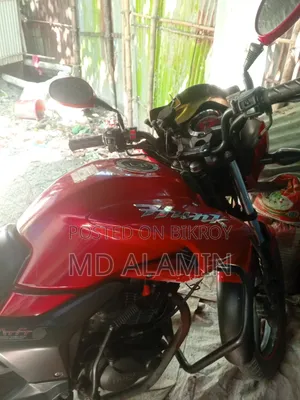 হিরো হাঙ্ক ২০১৮ লাল