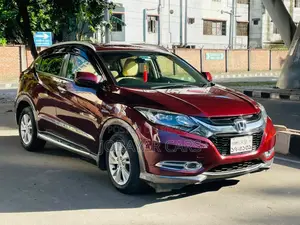 New Honda Vezel 1.5 Hybrid 2 Wheel Drive 2014 Maroon