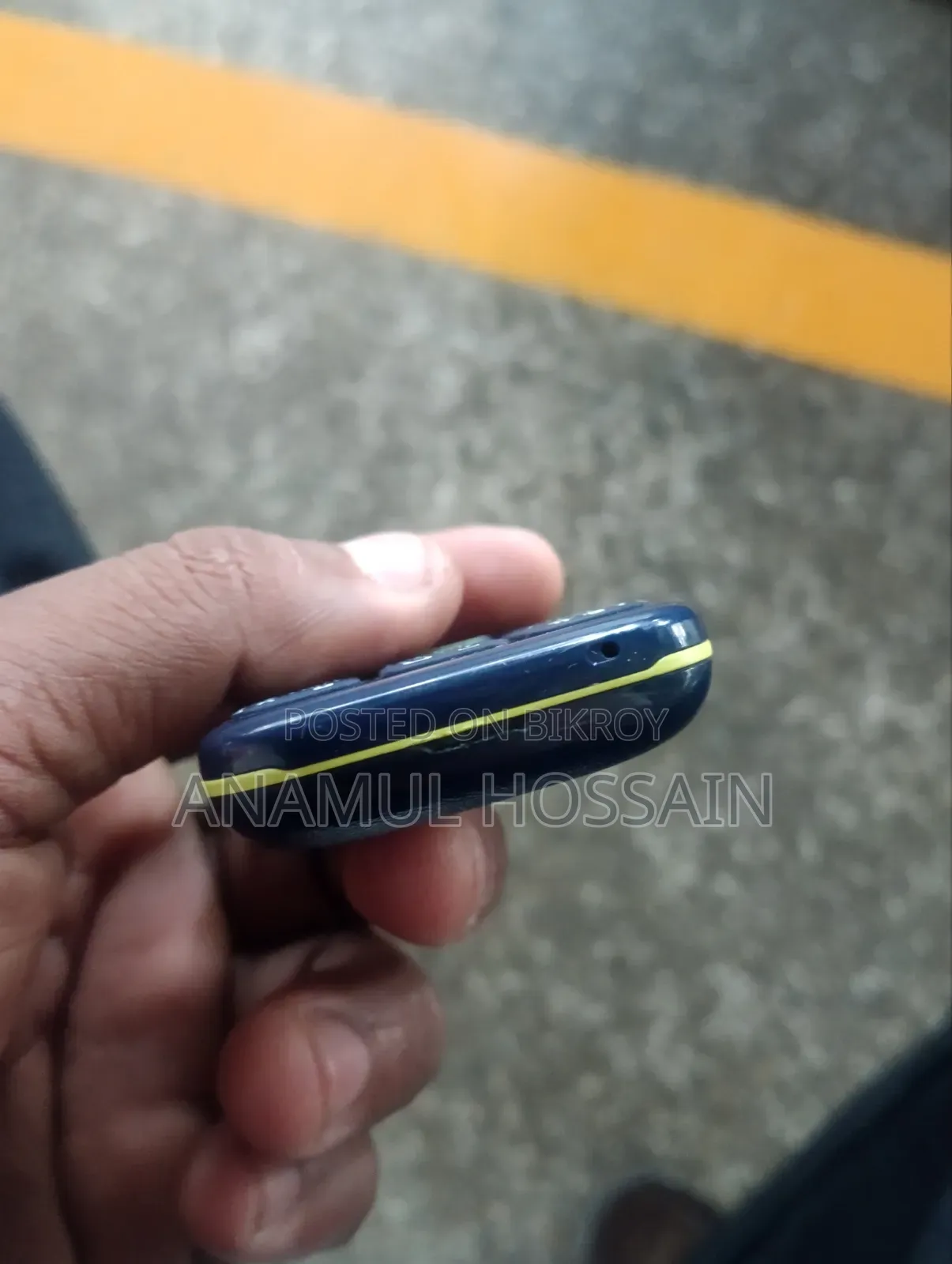 স্যামসাং বি৩৬০ই ব্লু