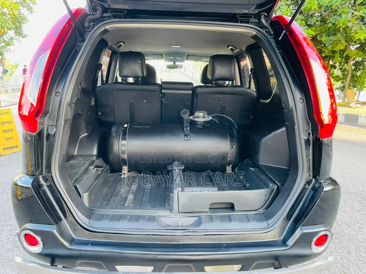New Nissan X-Trail 2010 Black