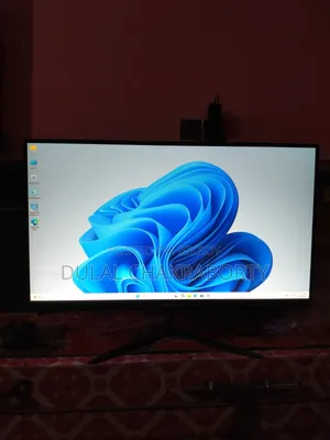 Desktop Computer 8GB Intel Core i7 SSD 256GB
