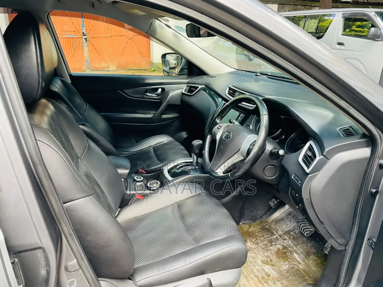 New Nissan X-Trail 2013 Gray