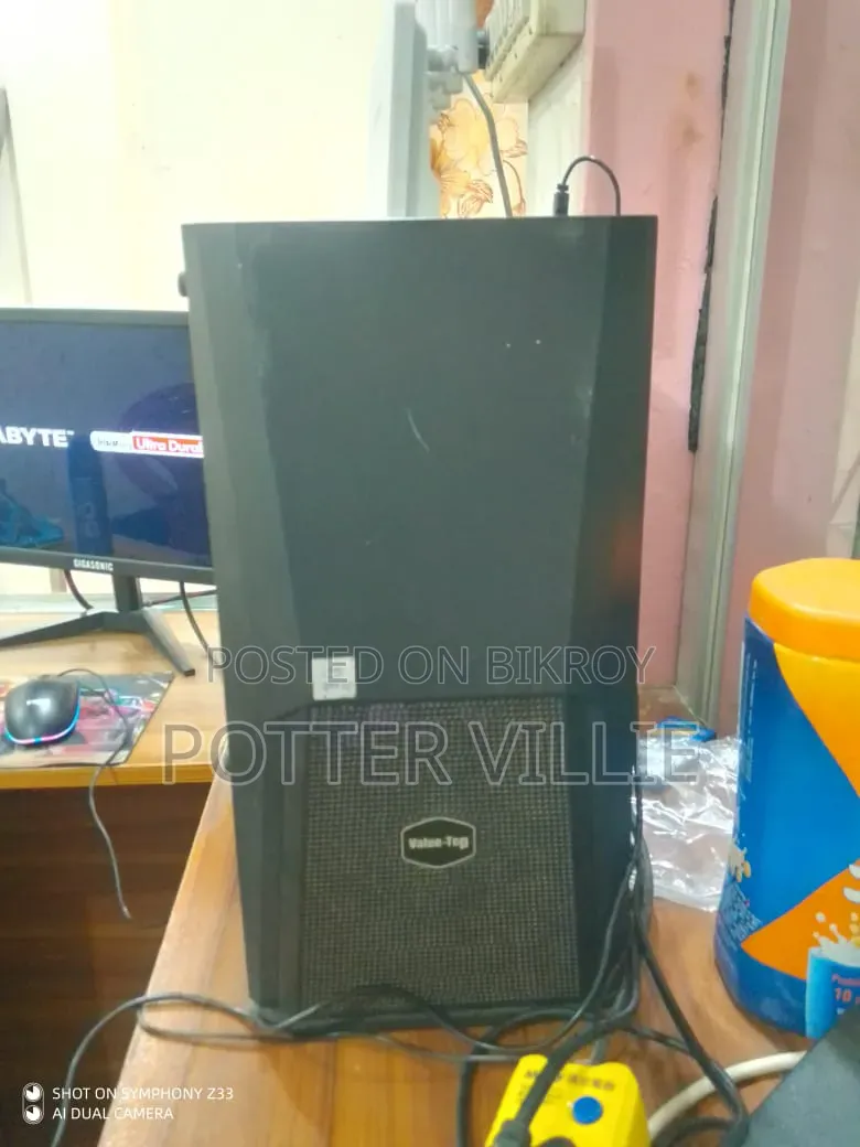 Desktop Computer Asus A4110 8GB Intel Core i5 HDD 128GB