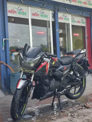 TVS Apache RTR 160 2V 2014 Black