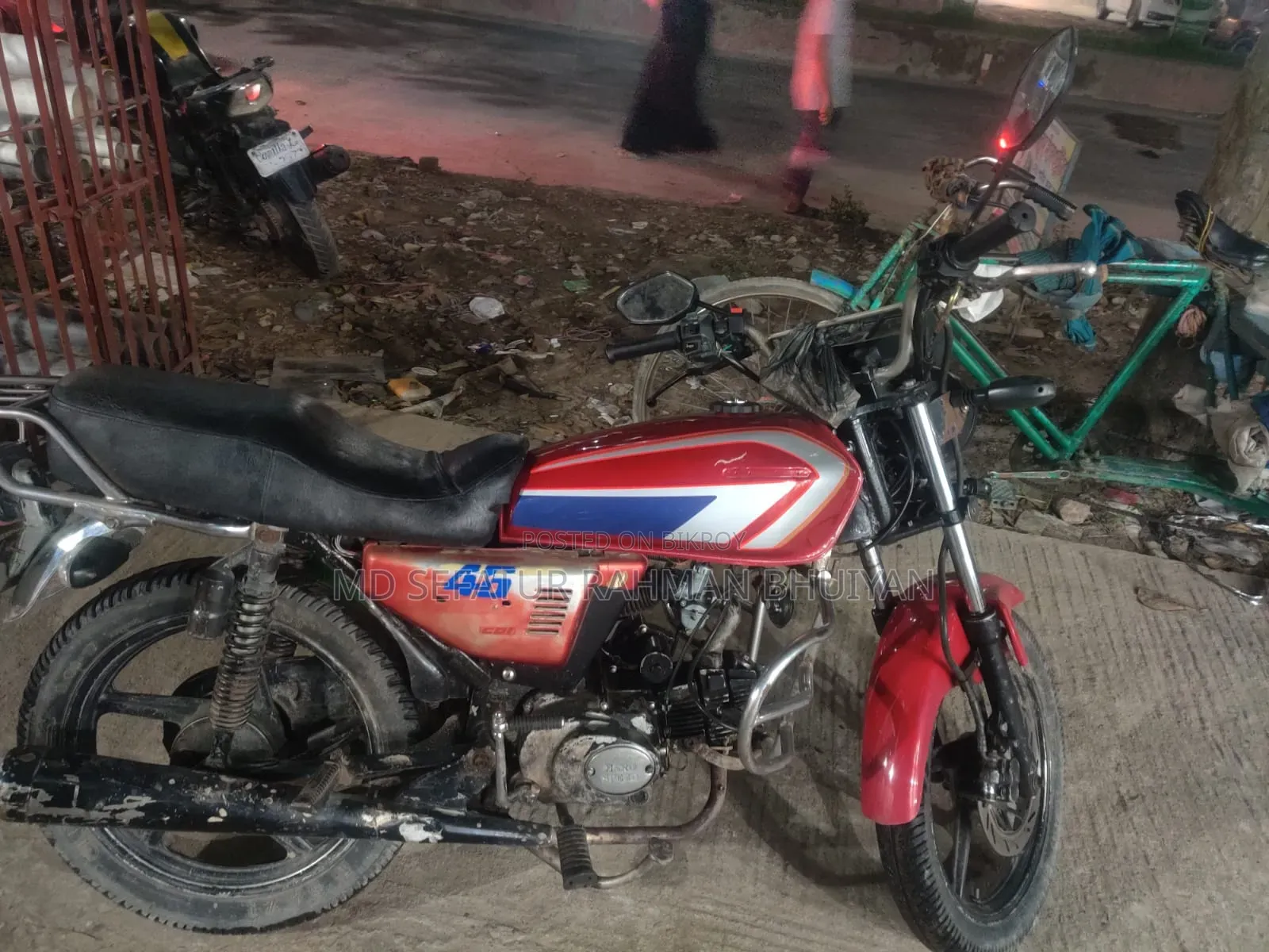 Honda 2007 Red