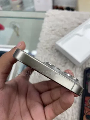 Apple iPhone 15 Pro 256 GB