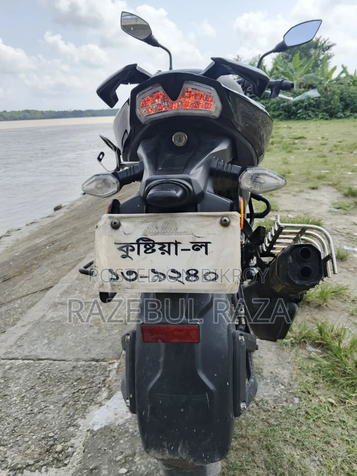 TVS Apache 160 4V 2022 Black