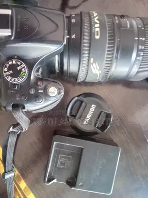 নিকন ক্যামেরা কম দামে