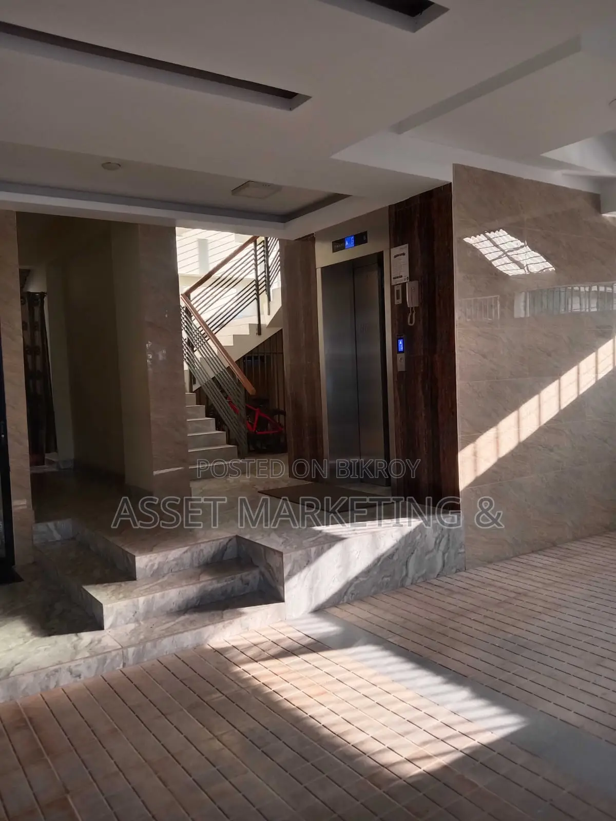 3 Bedroom Apartment in Basundhara for sale