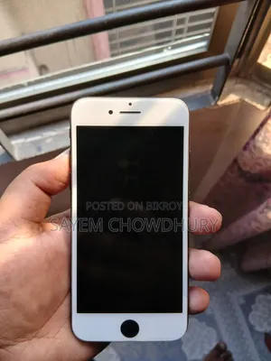 অ্যাপল আইফোন ৭ ৩২ জিবি ব্ল্যাক