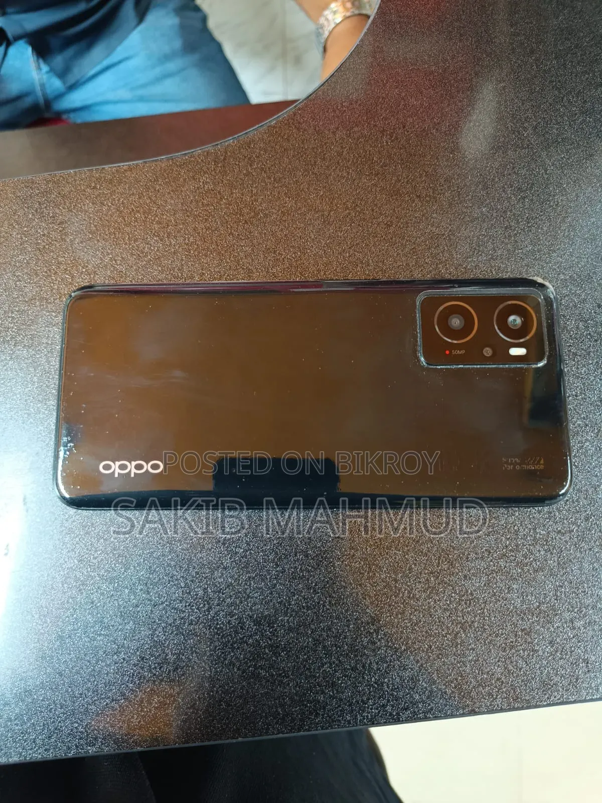 অপ্পো ১২৮ জিবি কালো