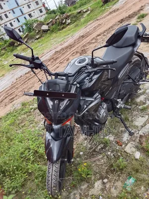 নিউ হিরো এক্সট্রিম ১২৫আর ২০২৫ ব্ল্যাক