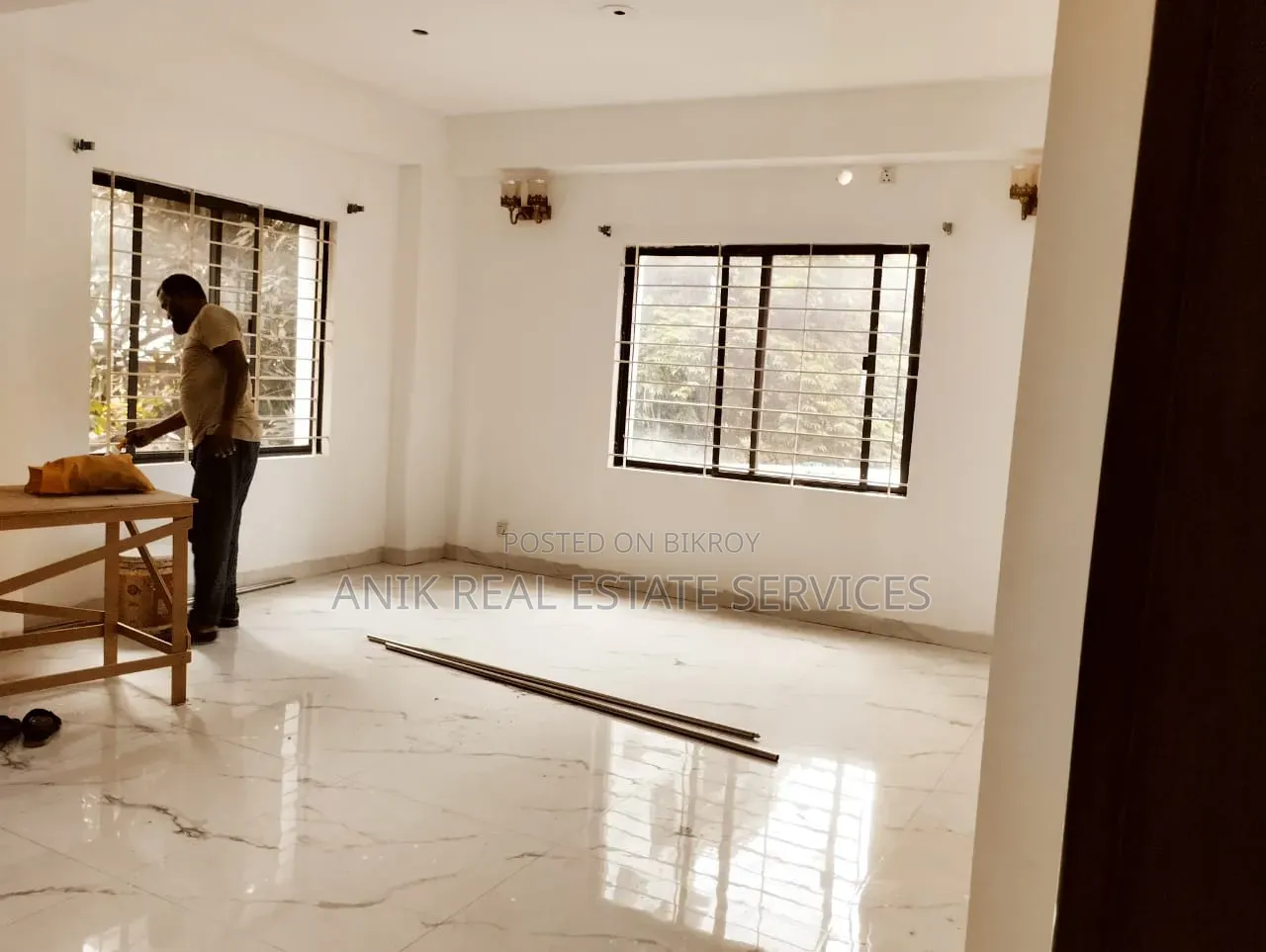অনিক রিয়েল এস্টেট, বনানীতে ৪ বেডরুমের অ্যাপার্টমেন্ট ভাড়া