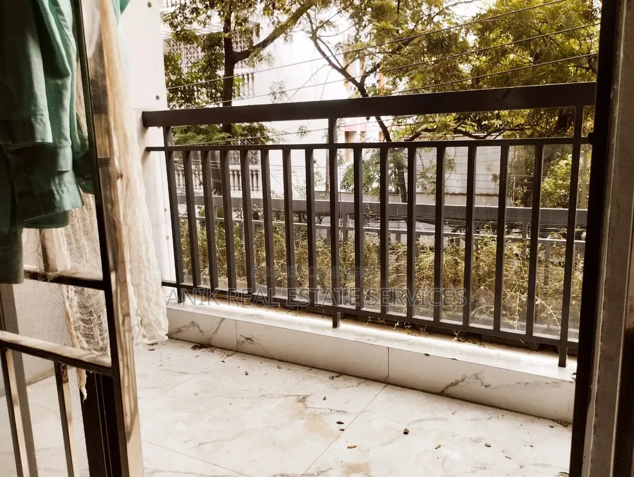 অনিক রিয়েল এস্টেট, বনানীতে ৪ বেডরুমের অ্যাপার্টমেন্ট ভাড়া