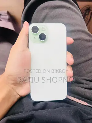 Apple iPhone 15 128 GB Green