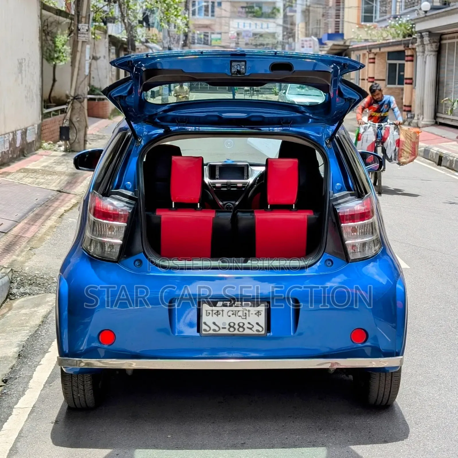 Toyota iQ 2009 Blue