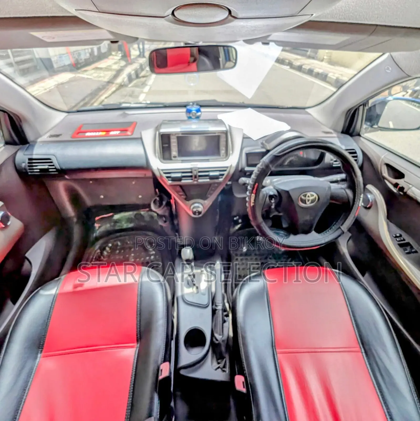 Toyota iQ 2009 Blue