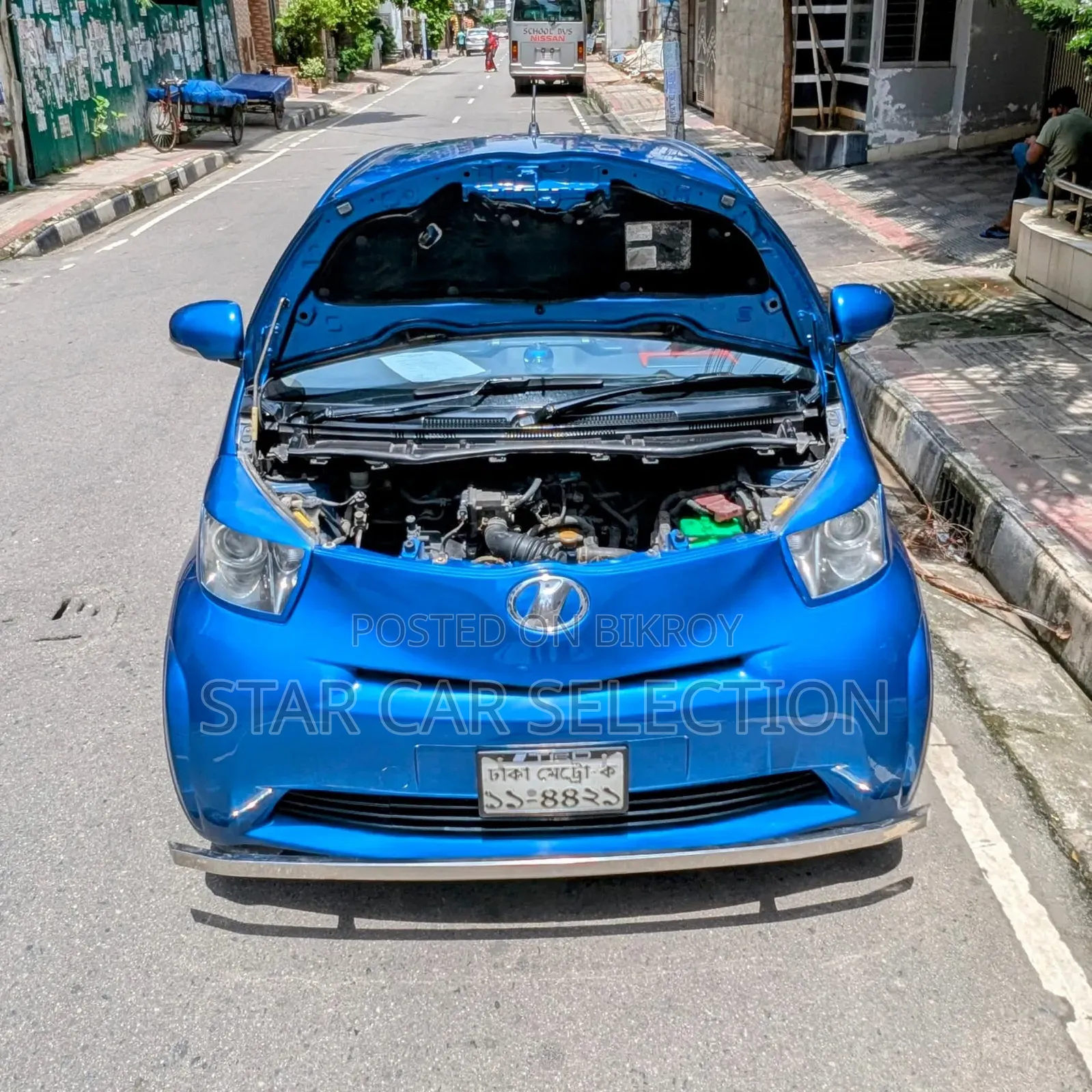Toyota iQ 2009 Blue