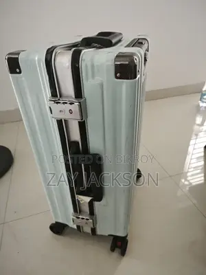 বড় লাগেজ স্যুটকেস (৪০x৬০x৩০ সেমি)