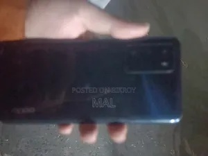 অপ্পো এফ১৭ প্রো ১২৮ জিবি নীল
