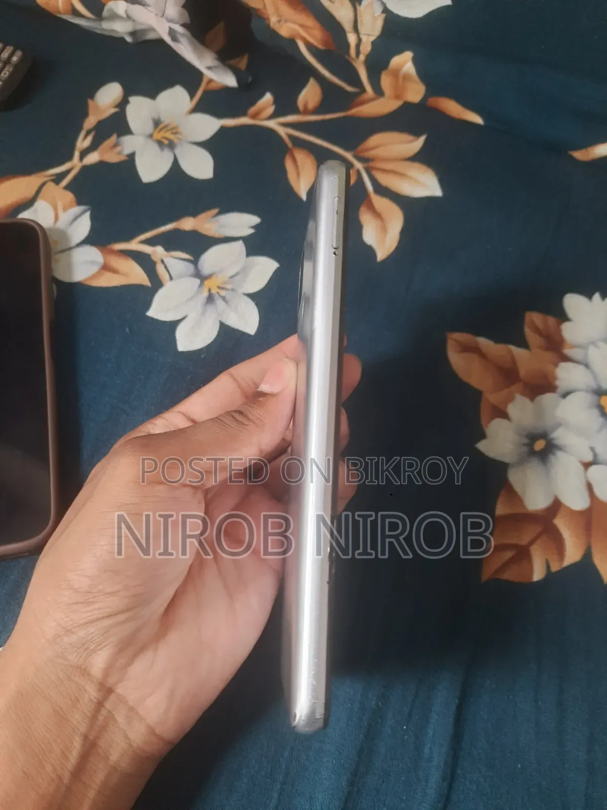 রিয়েলমি সি১৫ ৬৪ জিবি সিলভার