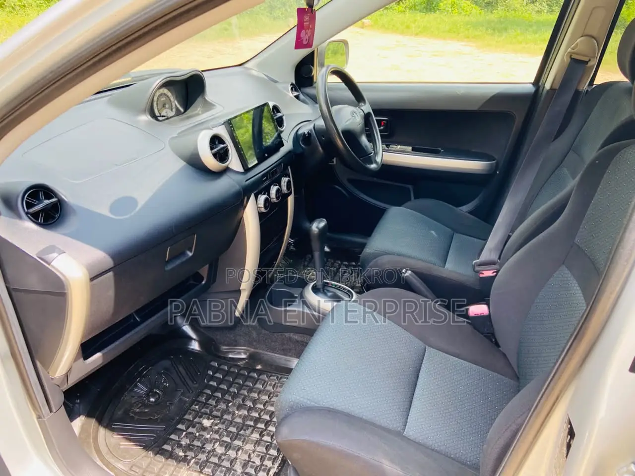Toyota IST 2006 Silver