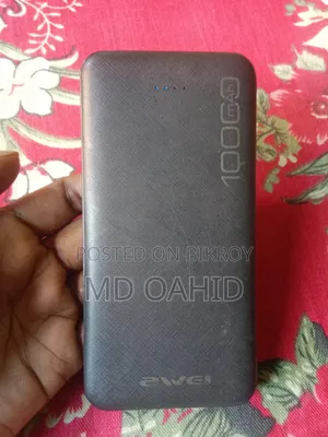 পাওয়ার ব্যাংক ১০০০০ এমএএইচ