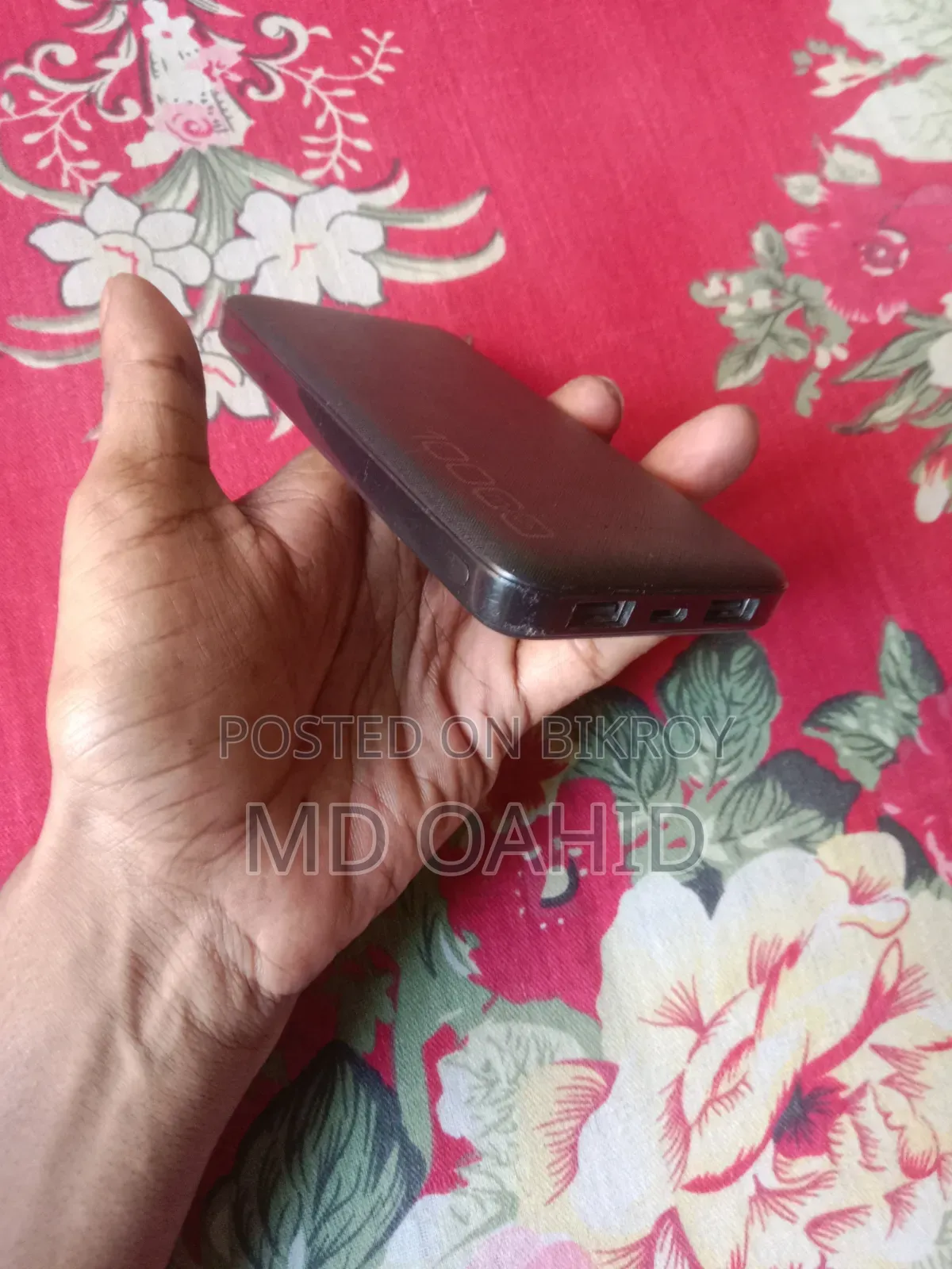 পাওয়ার ব্যাংক ১০০০০ এমএএইচ