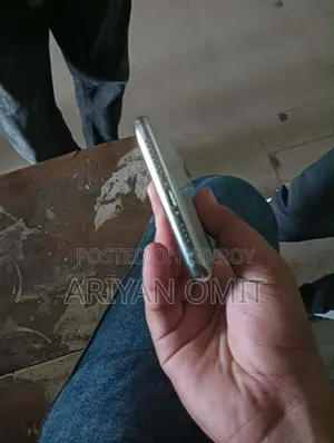 Apple iPhone XS Max 64 GB White