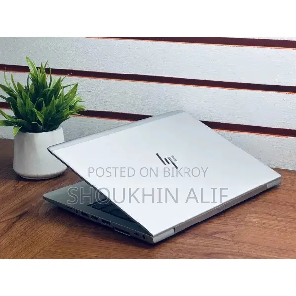 Laptop HP EliteBook 735 G6 8GB AMD Ryzen 7 HDD+SSD 256GB