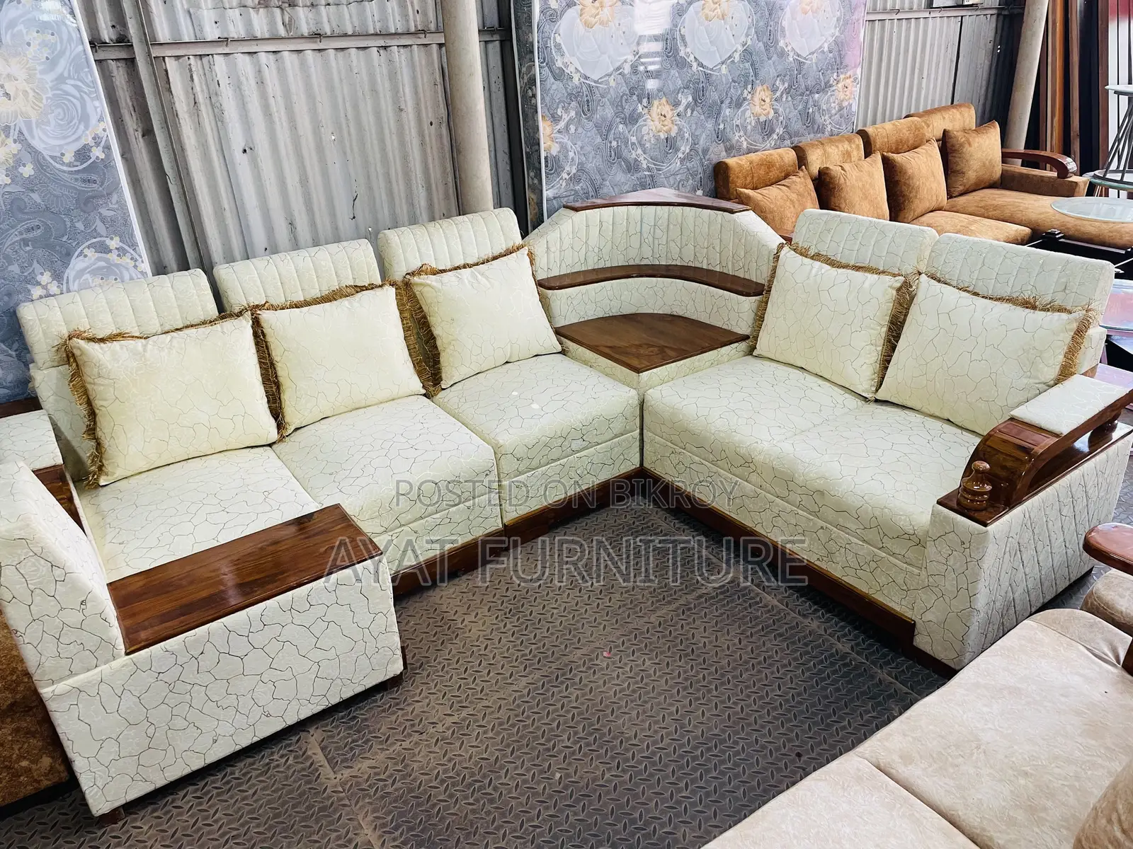 Corner Sofa 2+2+1 with Corner Side Box