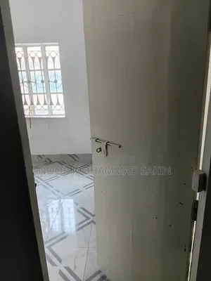 তেজগাঁও এ ১ বেডরুমের শেয়ার্ড অ্যাপার্টমেন্ট ভাড়ার জন্য