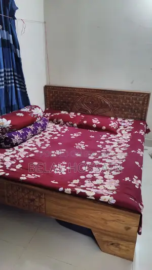 কিং সাইজ বিছানা