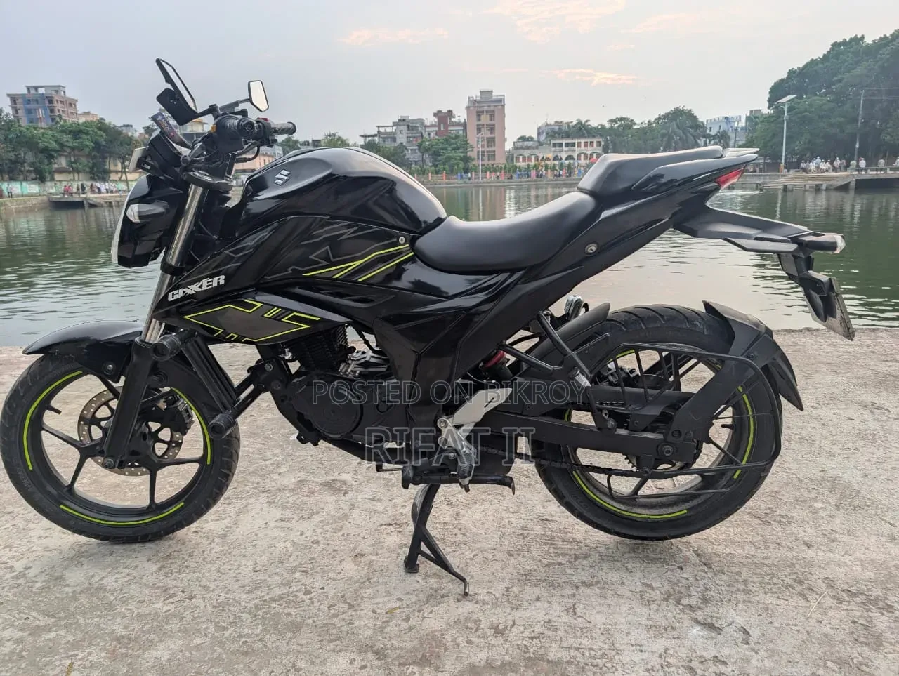Suzuki Gixxer 2022 Black