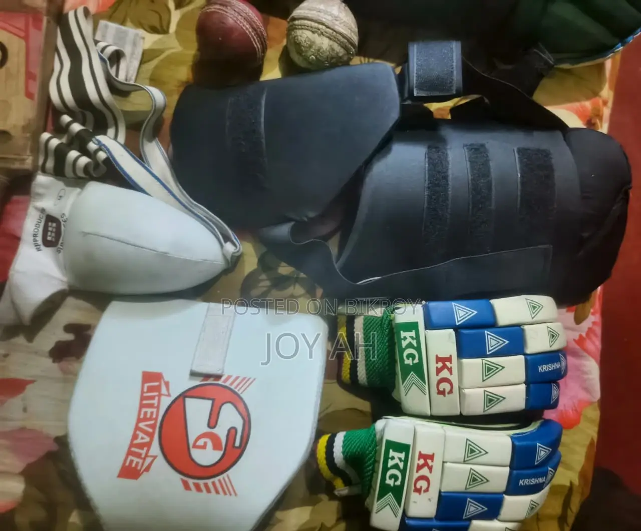 Kookaburra Original English Willow Bat + Full Cricket Kit | SA Imprted