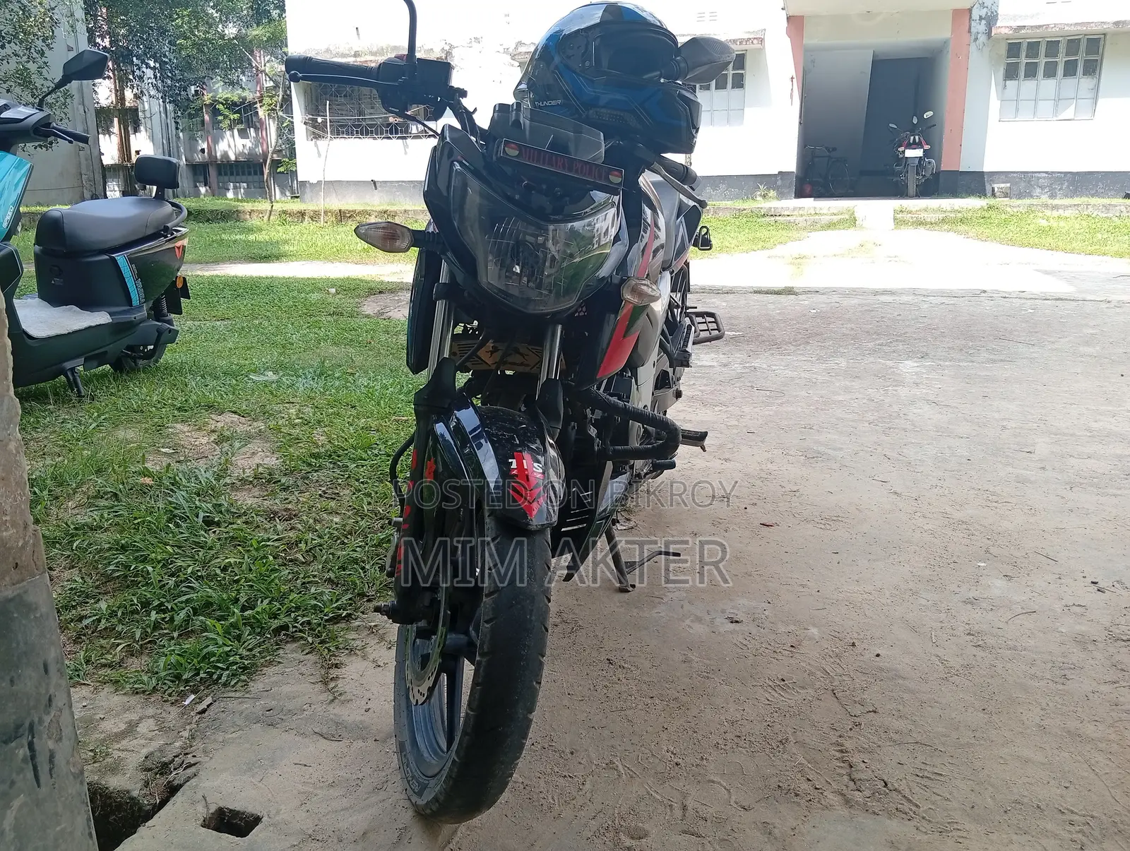 TVS Apache RTR 160 4V 2019 Black